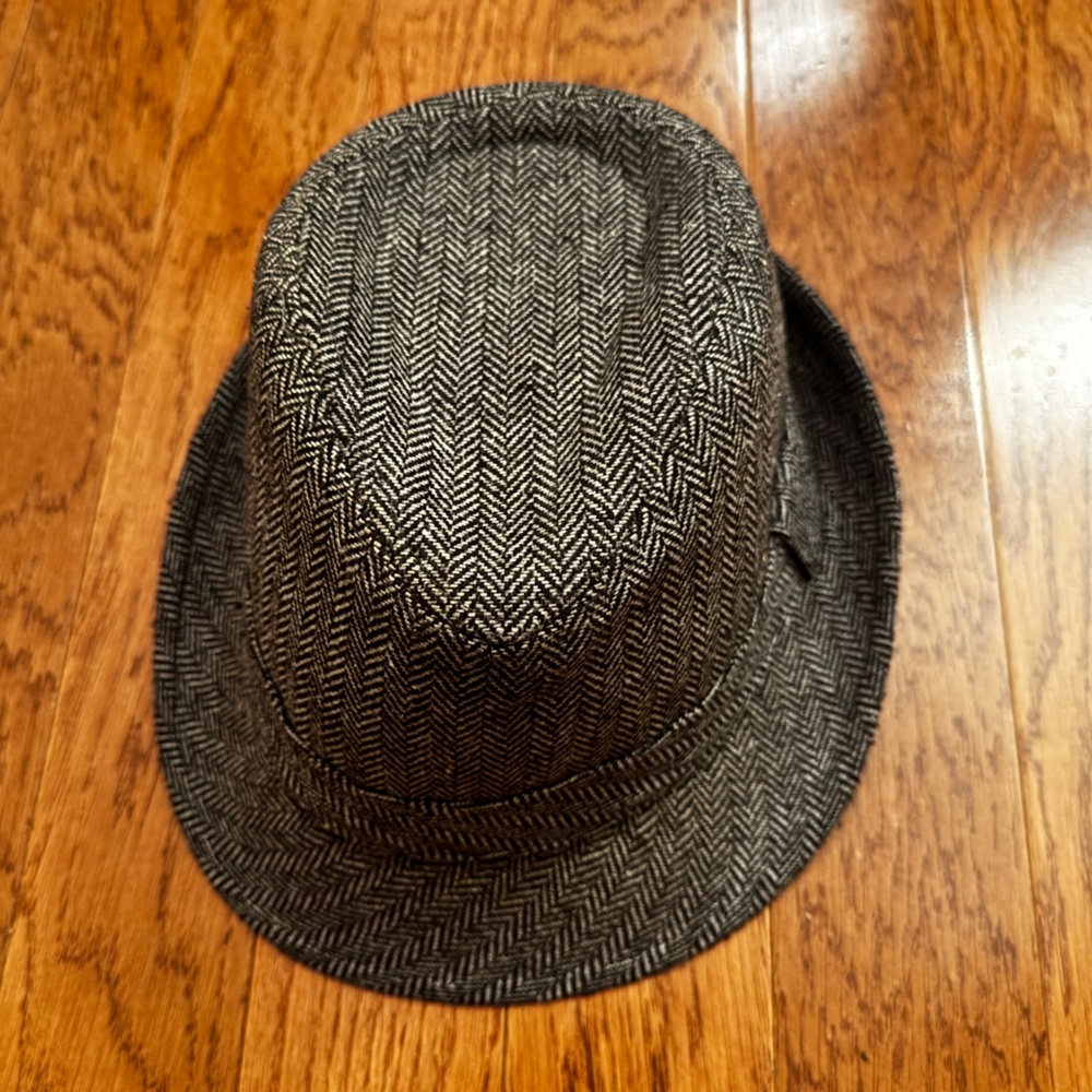 Lake of the Isles Men’s Herringbone Fedora